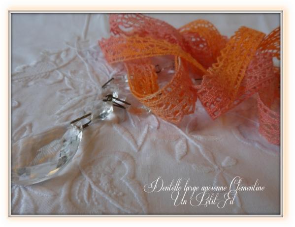 Dentelle ancienne large clementine un petit fil 2