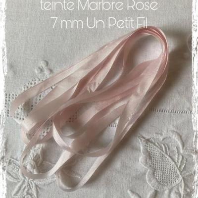 ruban de soie teinté 7 mm Marbre rose Un Petit Fil