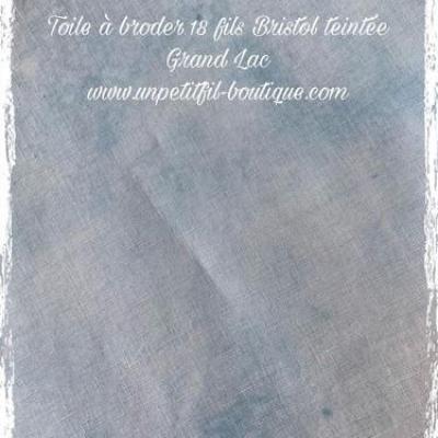 Toile teintée Grand Lac18 fils 36 cm X 34 cm