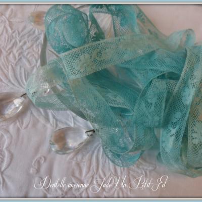 Dentelle ancienne jade
