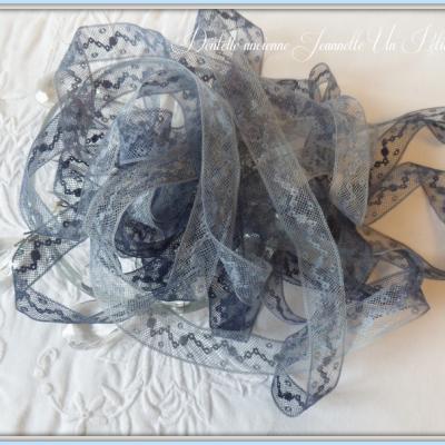 Dentelle ancienne Jeannette