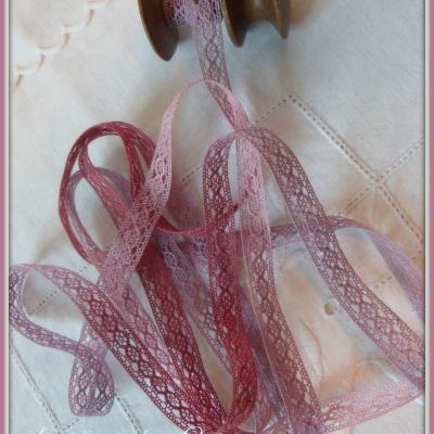 Dentelle entre deux felicite 1