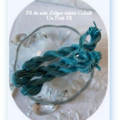 Fil de soie d alger teinte cobalt un petit fil