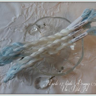Fil perle 12 brumes bleues un petit fil 1