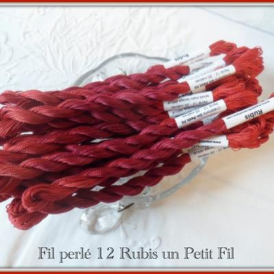 Fil perle 12 rubis