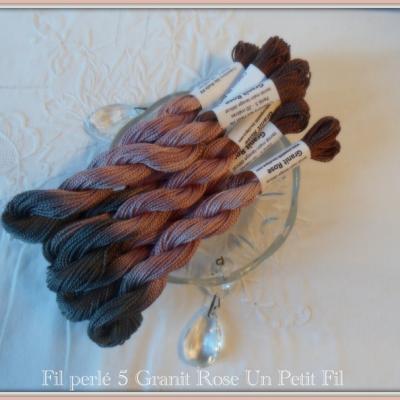 Fil perle 5 teinte granit rose un petit fil
