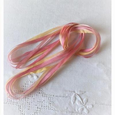 Ruban de soie  Macaron  4 mm