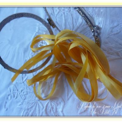 Ruban de soie 4 mm teinte nuits d or un petit fil 1