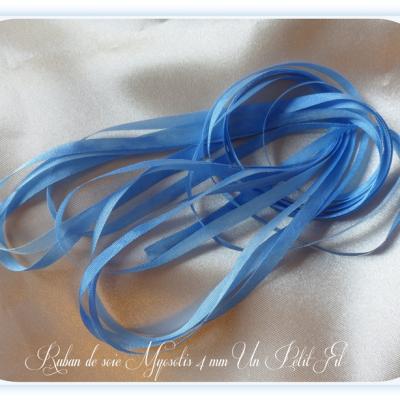 Ruban de soie myosotis 4 mm un petit fil