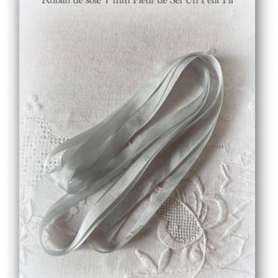Rubans de soie fleur de sel 7 mm un petit fil