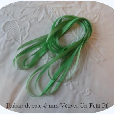 Rubans soie 4 mm vetiver un petit fil